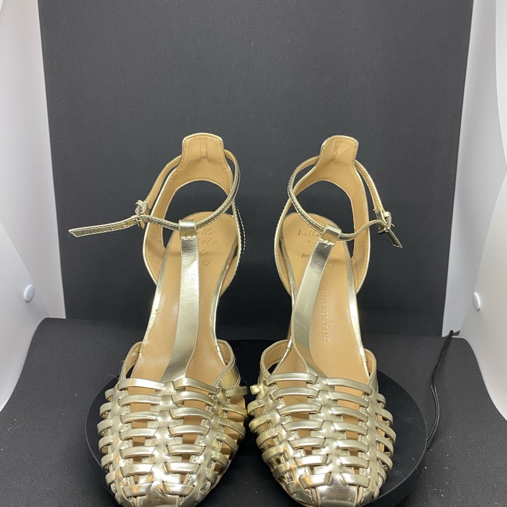 Banana Republic Hello Sole Mate ❤️ Elegant Gold Women's Heels EUC Size 8